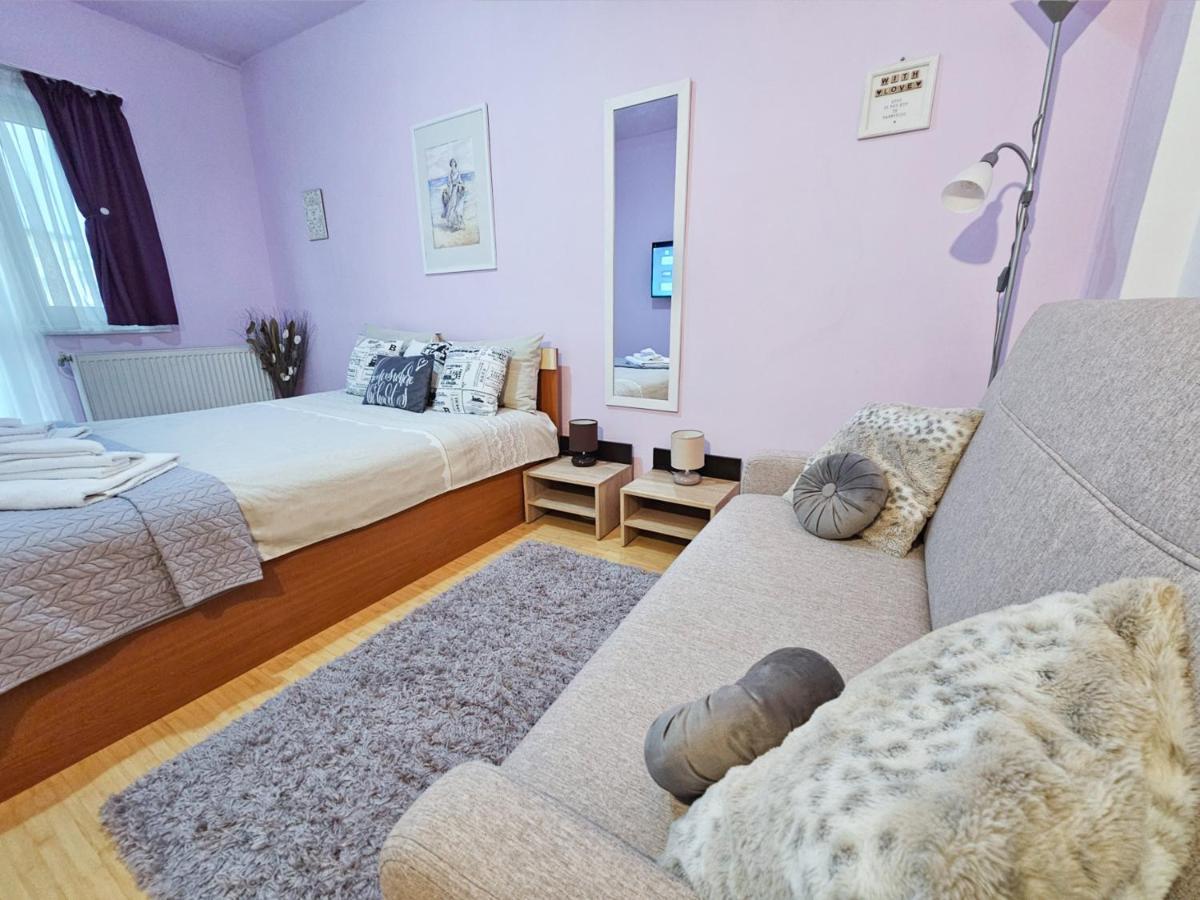 Central Park Apartment Turda Buitenkant foto